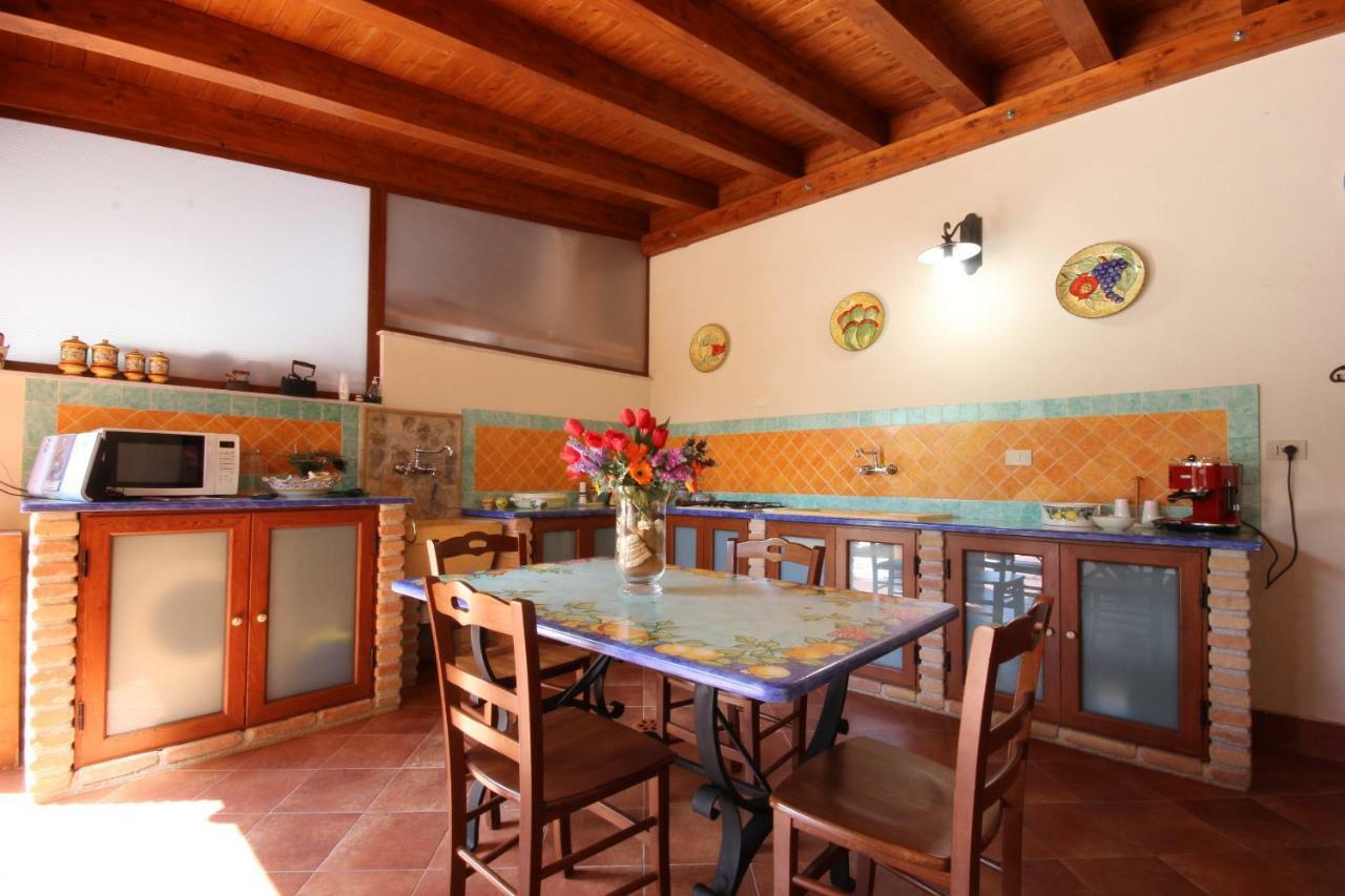 Villa Ficodindia Altavilla Milicia Exterior foto